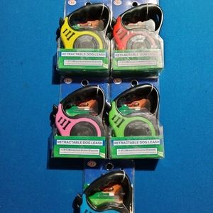 Retractable dog leashes